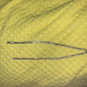 New chain, 300, was my ex boyfriends, I don’t want it🤣 real silver, diamond cut